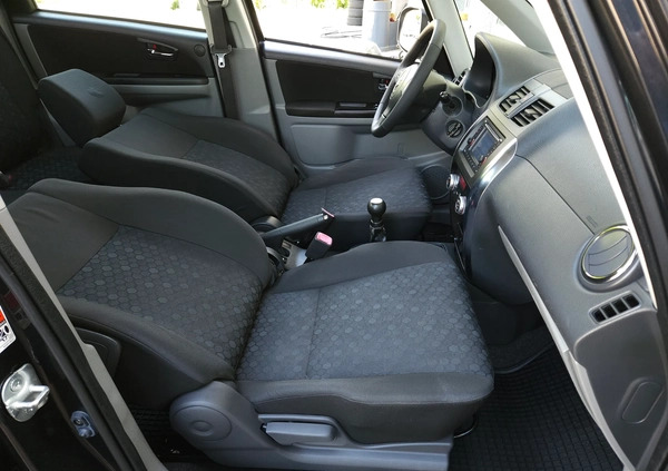 Suzuki SX4 cena 36500 przebieg: 160000, rok produkcji 2011 z Poddębice małe 781